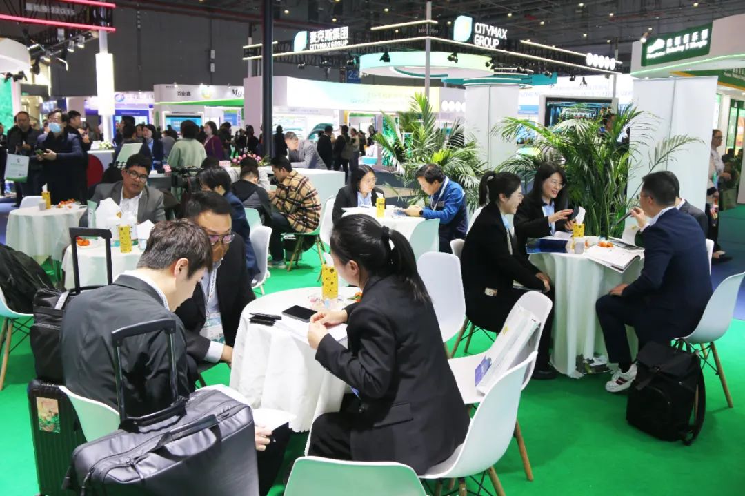 金牌赞助企业海大生物全新亮相上海CAC国际农化展,以科技实力献礼25周年