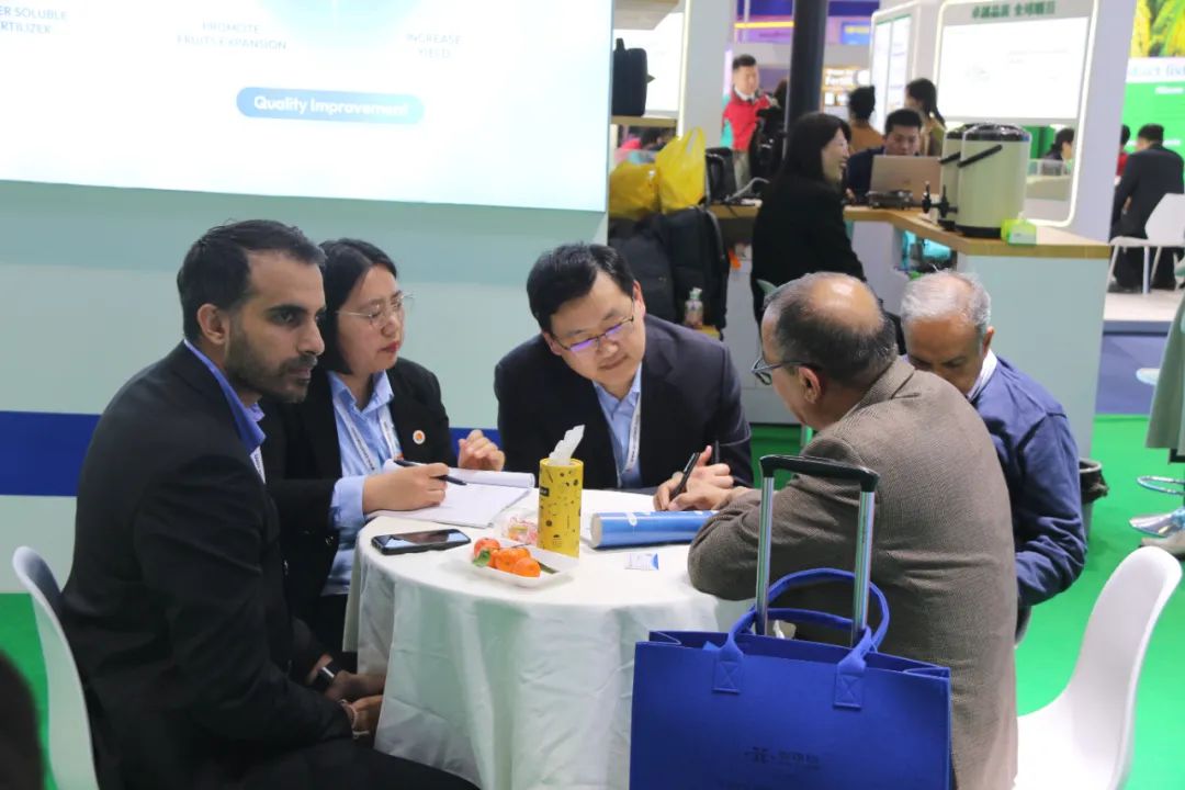 金牌赞助企业海大生物全新亮相上海CAC国际农化展,以科技实力献礼25周年