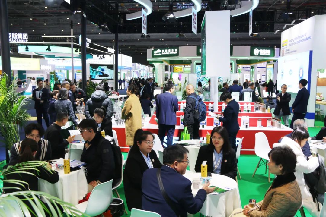 金牌赞助企业海大生物全新亮相上海CAC国际农化展,以科技实力献礼25周年
